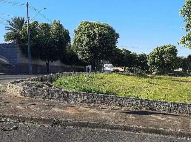 Terreno / Lote para Venda em Marília/SP Alto Cafezal