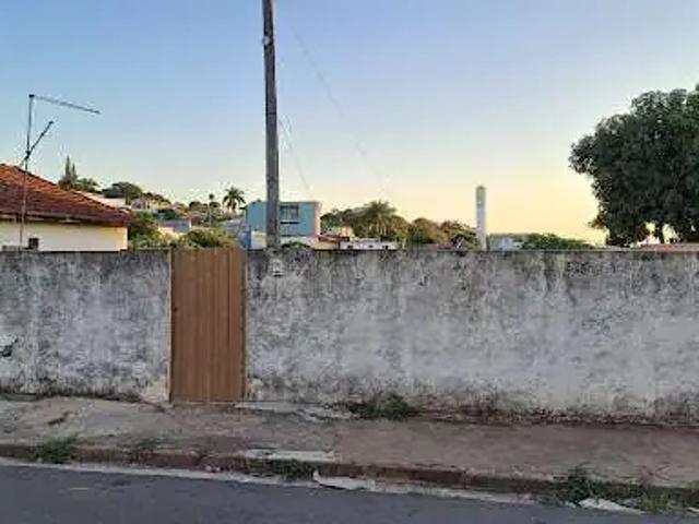 Terreno / Lote para Venda em Marília/SP Alto Cafezal