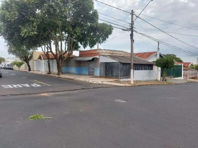 Terreno / Lote para Venda em Marília/SP Bassan