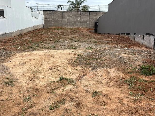 Terreno / Lote para Venda em Marília/SP Esmeralda Residence II