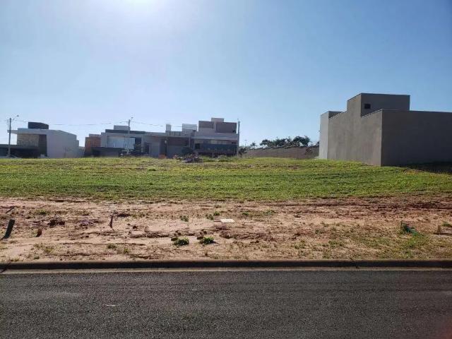Terreno / Lote para Venda em Marília/SP Jardim América