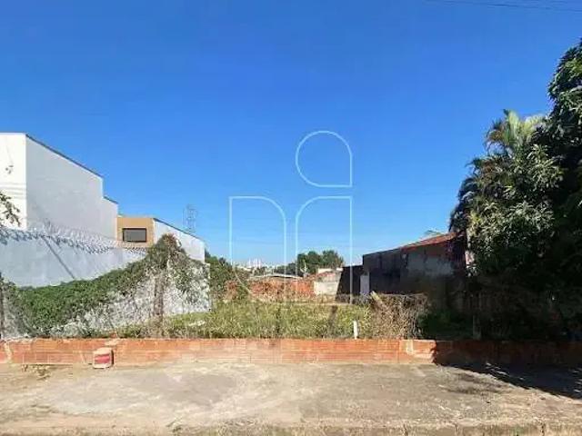 Terreno / Lote para Venda em Marília/SP Jardim Cavallari