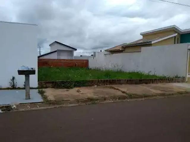 Terreno / Lote para Venda em Marília/SP Jardim Florença
