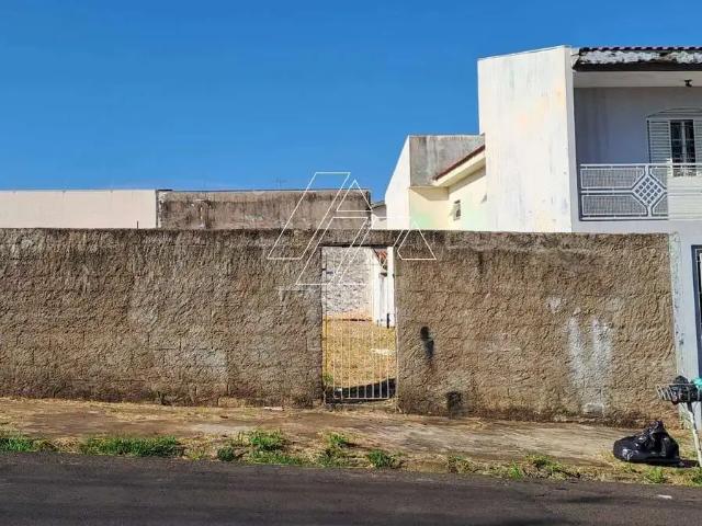 Terreno / Lote para Venda em Marília/SP Jardim Parati
