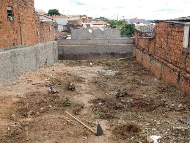 Terreno / Lote para Venda em Marília/SP Jardim Santa Clara
