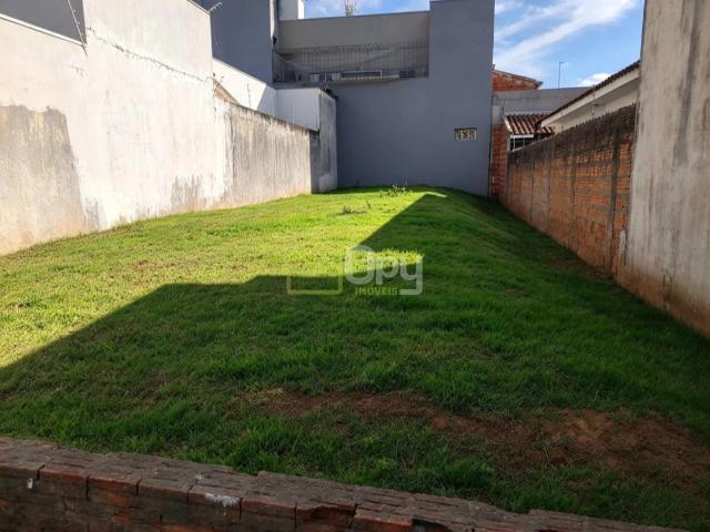 Terreno / Lote para Venda em Marília/SP Palmital
