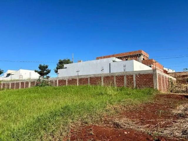 Terreno / Lote para Venda em Maringá/PR Bom Jardim