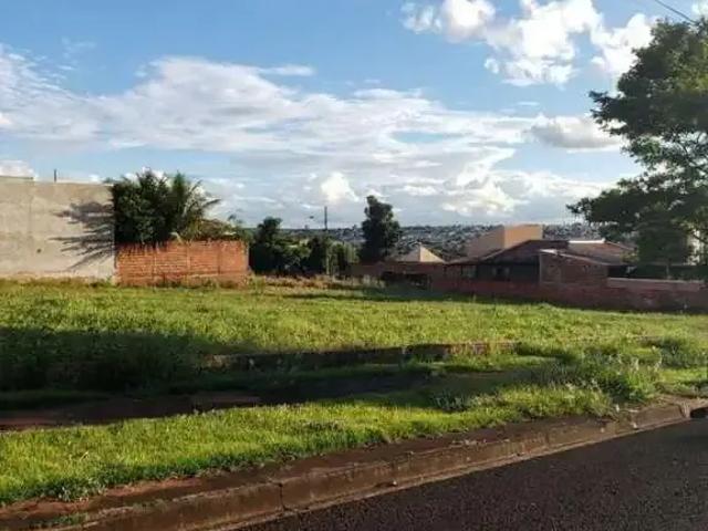 Terreno / Lote para Venda em Maringá/PR Jardim Oriental