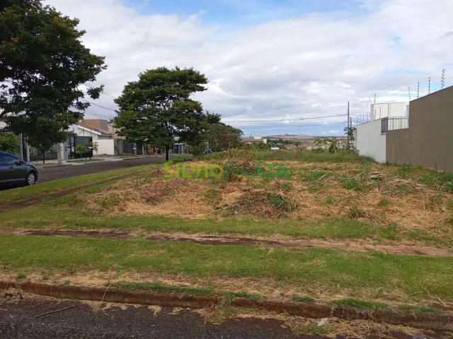 Terreno / Lote para Venda em Maringá/PR Jardim Oriental