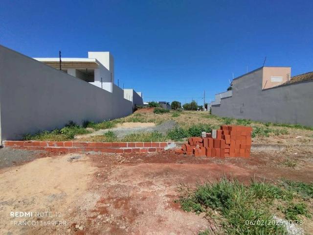 Terreno / Lote para Venda em Maringá/PR Jardim Oriental