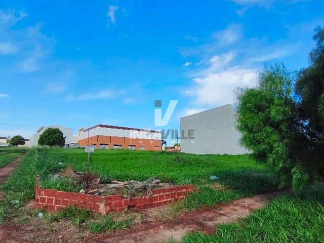 Terreno / Lote para Venda em Maringá/PR Jardim Oriental