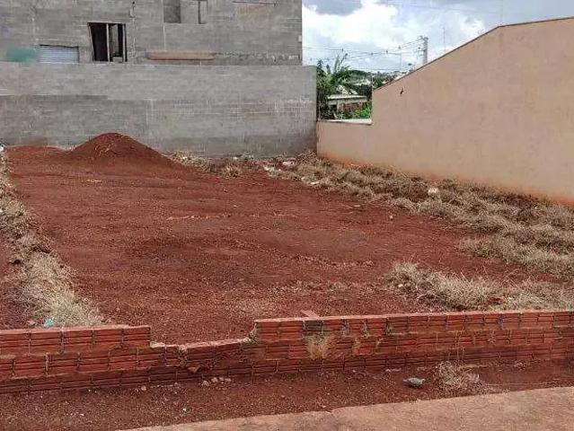 Terreno / Lote para Venda em Maringá/PR Jardim Oriental