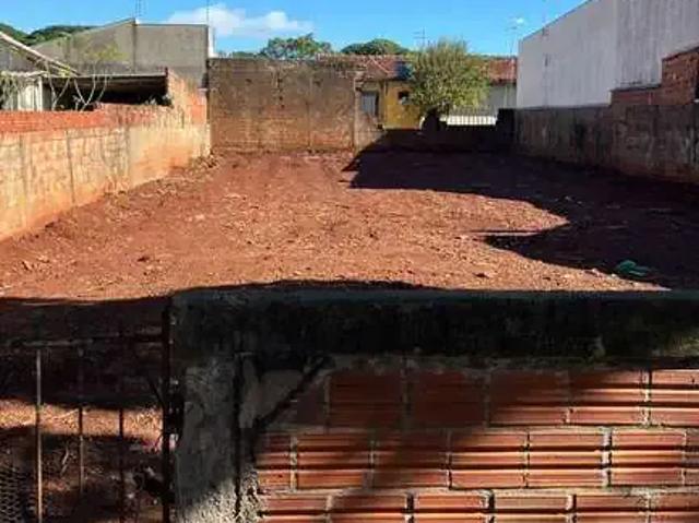 Terreno / Lote para Venda em Maringá/PR Jardim Alvorada