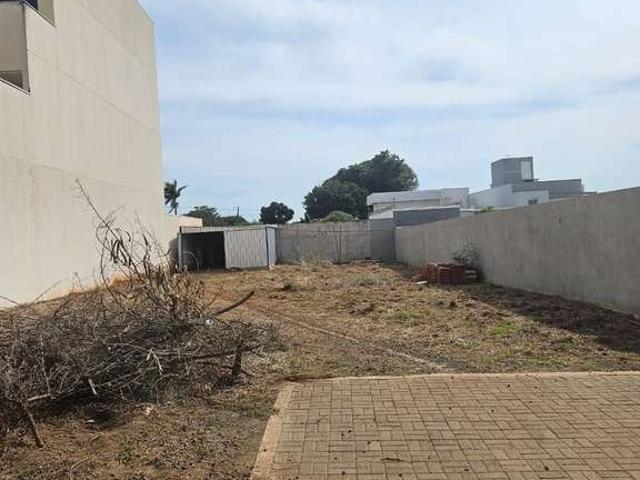 Terreno / Lote para Venda em Maringá/PR Jardim Guaporé