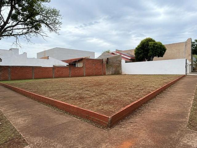 Terreno / Lote para Venda em Maringá/PR Jardim Rebouças