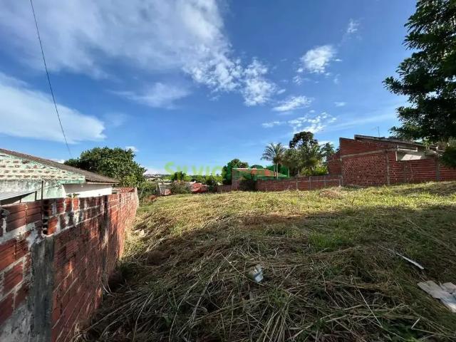 Terreno / Lote para Venda em Maringá/PR Portal das Torres