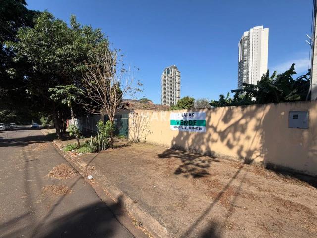 Terreno / Lote para Venda em Maringá/PR Zona 02