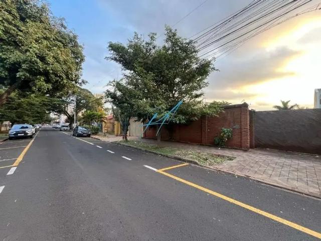 Terreno / Lote para Venda em Maringá/PR Zona 02