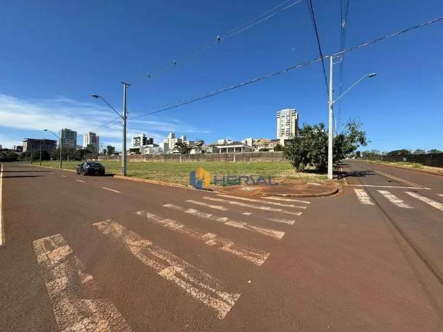 Terreno / Lote para Venda em Maringá/PR Zona 08