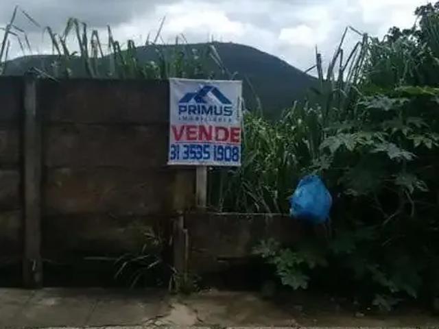 Terreno / Lote para Venda em Mateus Leme/MG Centro