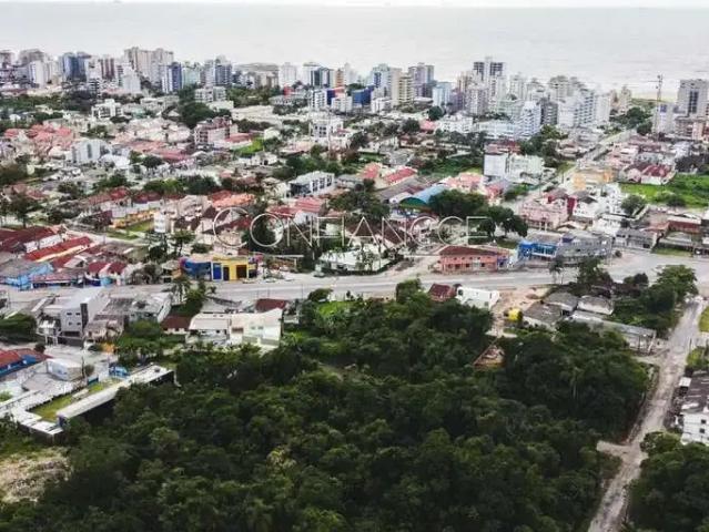 Terreno / Lote para Venda em Matinhos/PR Centro