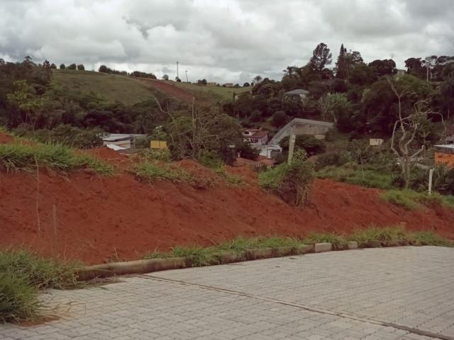 Terreno / Lote para Venda em Miguel Pereira/RJ Parque Guararapes