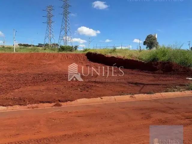 Terreno / Lote para Venda em Monte Carmelo/MG Batuque