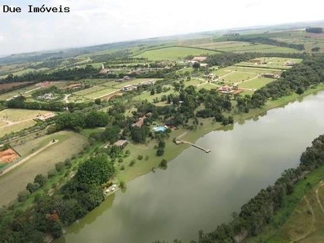 Terreno / Lote para Venda em Monte Mor/SP Areião