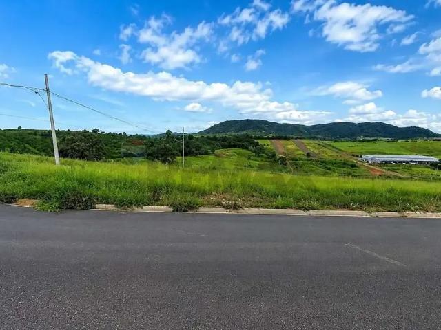 Terreno / Lote para Venda em Monte Sião/MG Centro