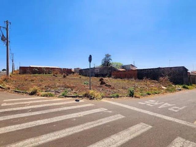 Terreno / Lote para Venda em Mogi Mirim/SP Jardim Planalto