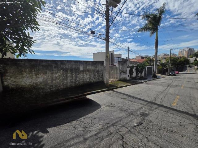 Terreno / Lote para Venda em Mogi das Cruzes/SP Vila Oliveira