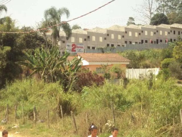 Terreno / Lote para Venda em Mogi das Cruzes/SP Vila Caputera