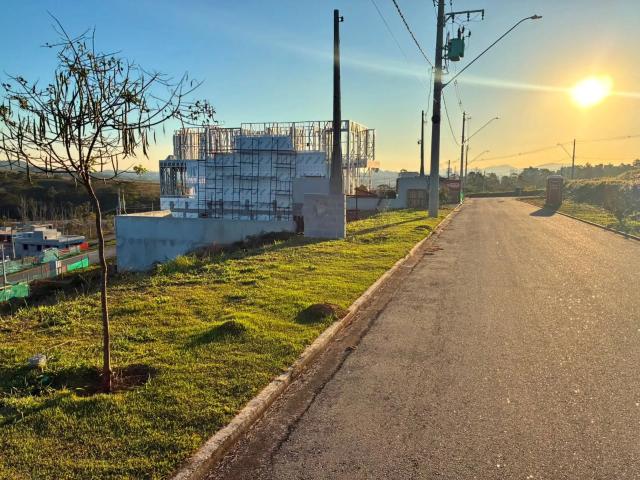Terreno / Lote para Venda em Mogi das Cruzes/SP Cézar de Souza