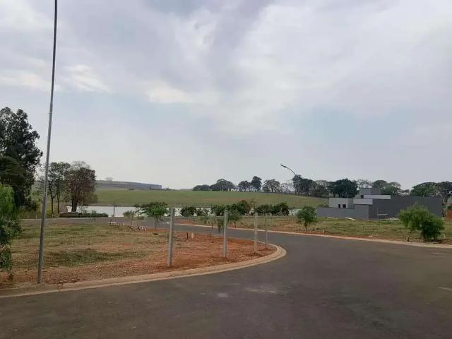 Terreno / Lote para Venda em Mogi Guaçu/SP Jardim Suécia