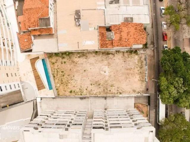 Terreno / Lote para Venda em Natal/RN Petrópolis