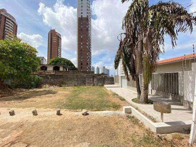 Terreno / Lote para Venda em Natal/RN Ponta Negra