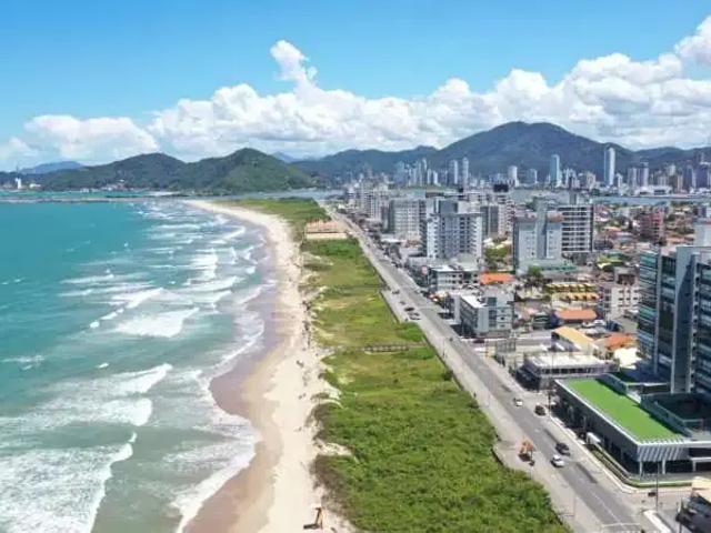 Terreno / Lote para Venda em Navegantes/SC Centro