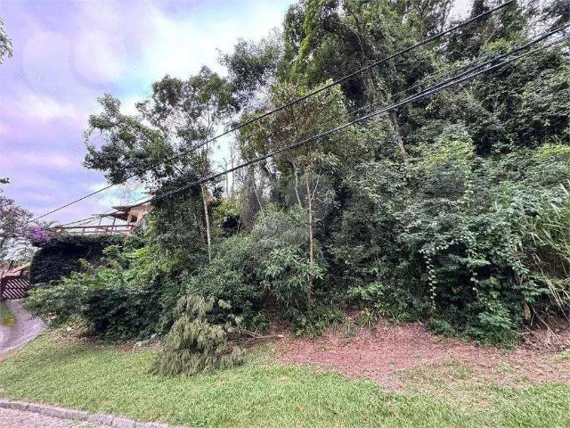 Terreno / Lote para Venda em Niterói/RJ Badu
