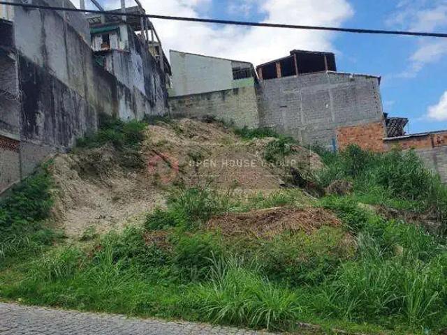 Terreno / Lote para Venda em Niterói/RJ Fátima