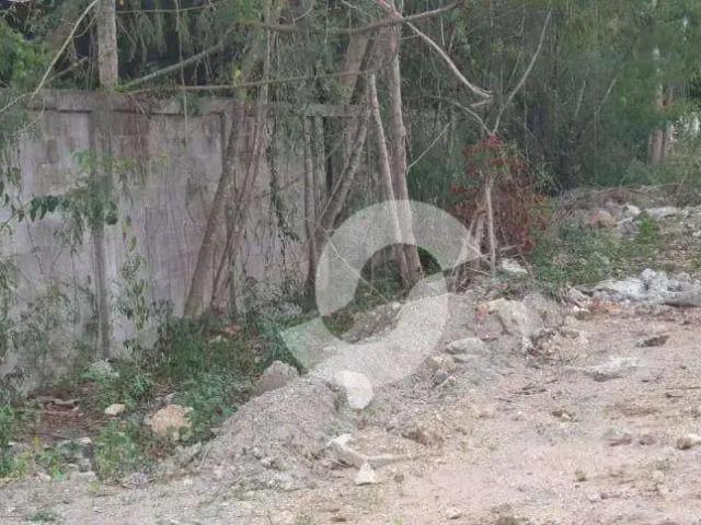 Terreno / Lote para Venda em Niterói/RJ Maravista