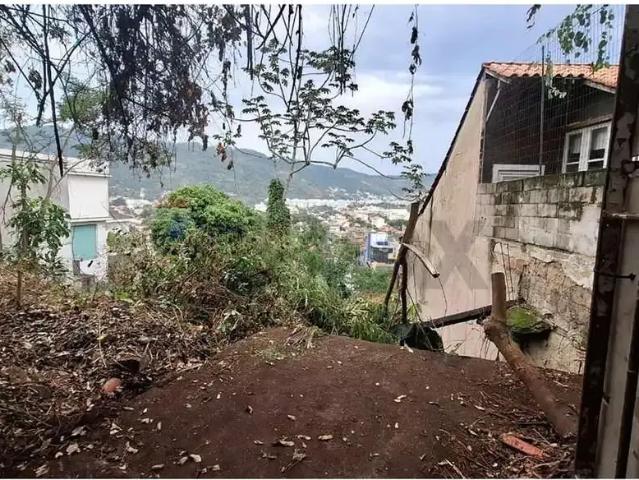 Terreno / Lote para Venda em Niterói/RJ São Francisco