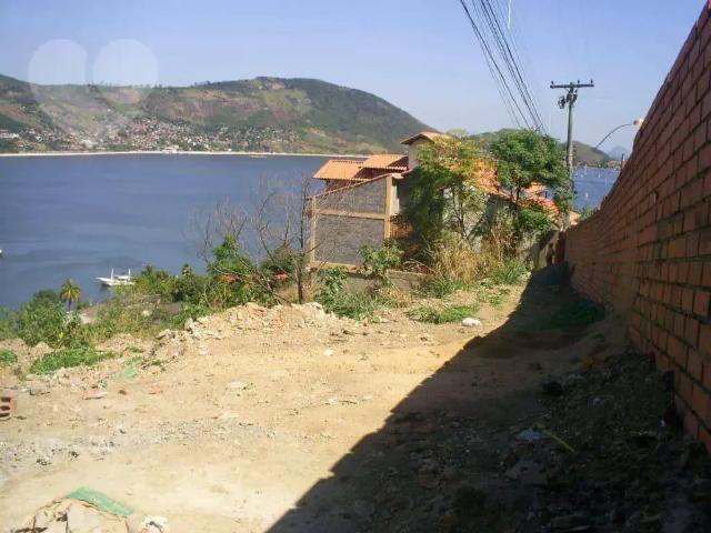 Terreno / Lote para Venda em Niterói/RJ São Francisco