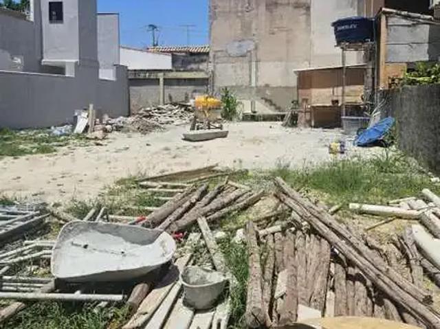 Terreno / Lote para Venda em Niterói/RJ São Francisco
