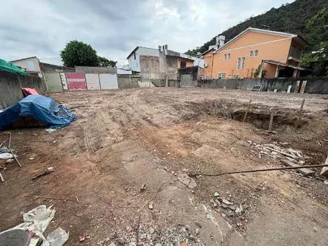 Terreno / Lote para Venda em Niterói/RJ São Francisco