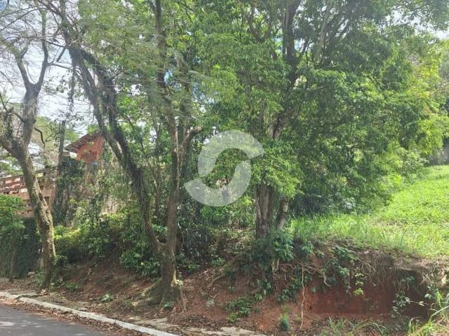 Terreno / Lote para Venda em Niterói/RJ Serra Grande