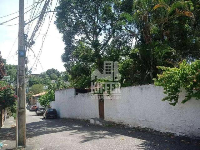 Terreno / Lote para Venda em Niterói/RJ Pendotiba
