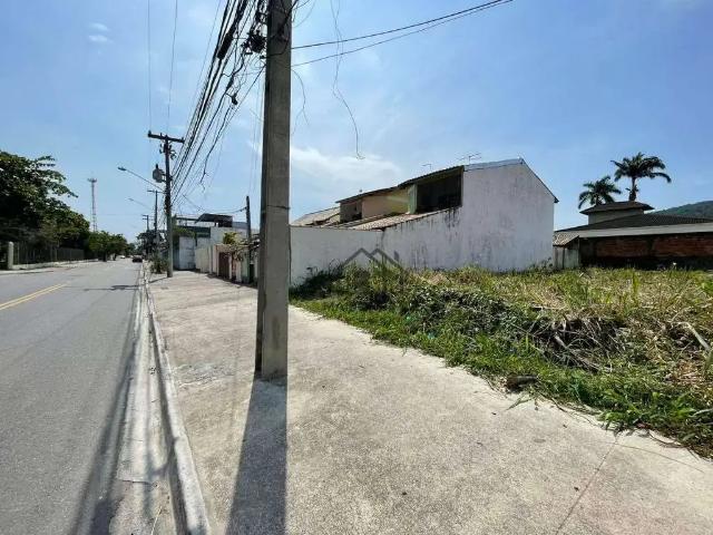 Terreno / Lote para Venda em Niterói/RJ Piratininga