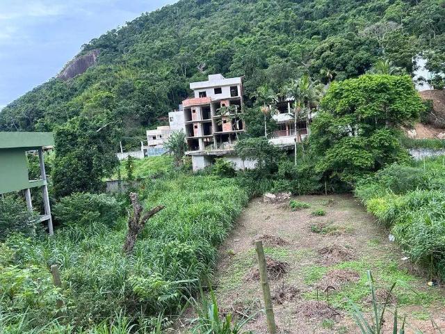 Terreno / Lote para Venda em Niterói/RJ Piratininga