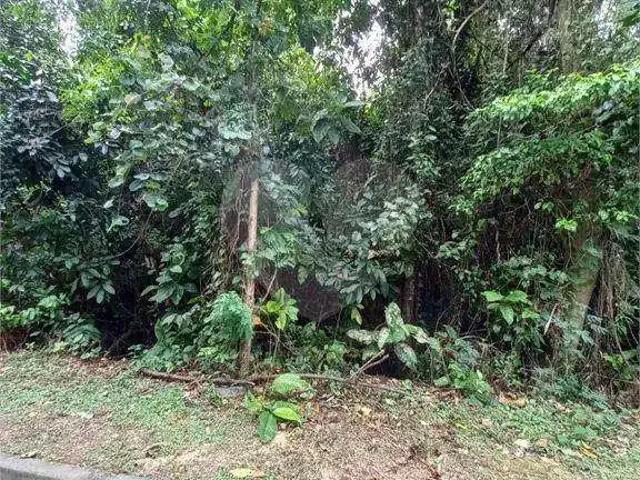 Terreno / Lote para Venda em Niterói/RJ Piratininga