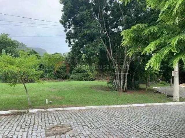 Terreno / Lote para Venda em Niterói/RJ Piratininga